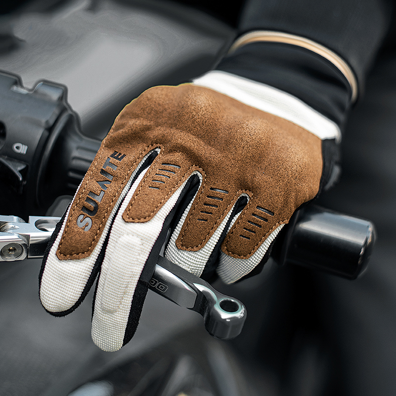 pvc motorcycle gloves details (1) pvc motorcycle gloves details (1)