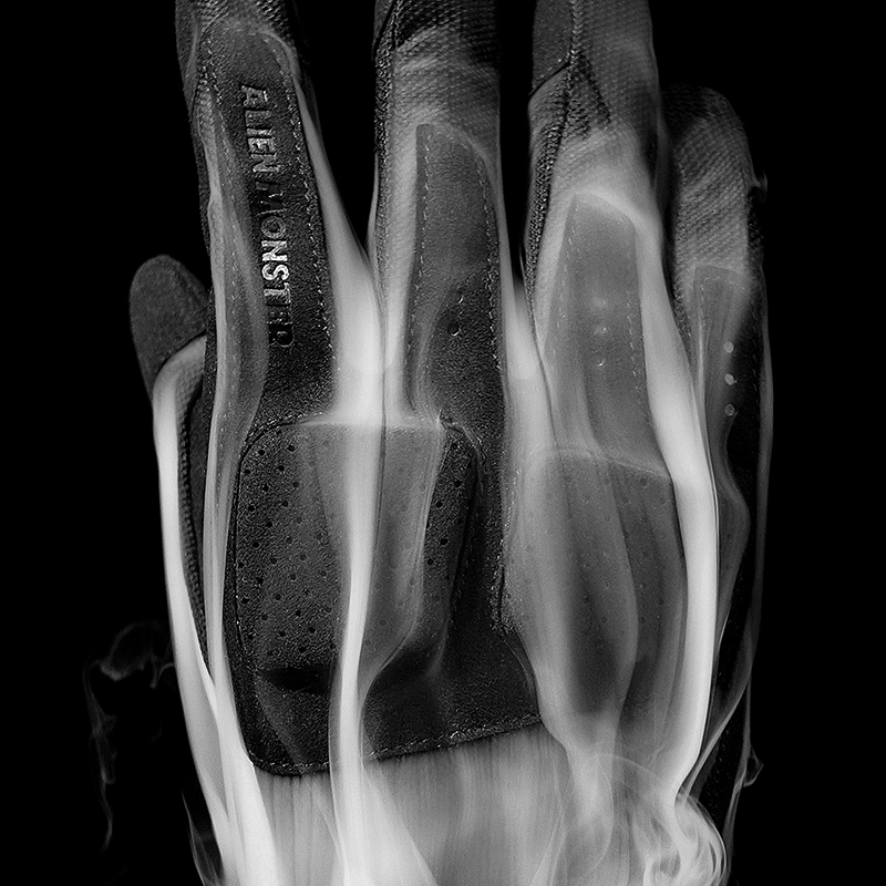 lightweight motorcycle gloves details (2) lightweight motorcycle gloves details (2)