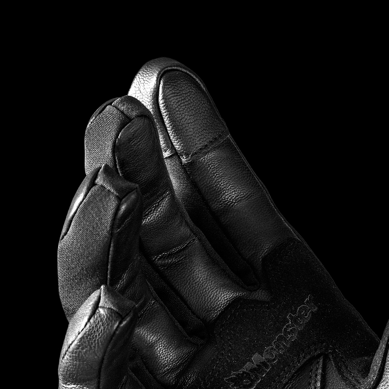 winter leather motorcycle gloves details (2) winter leather motorcycle gloves details (2)